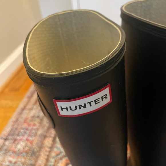 Hunter Tall Rain Boots- size 9 -Black - Picture 8 of 10